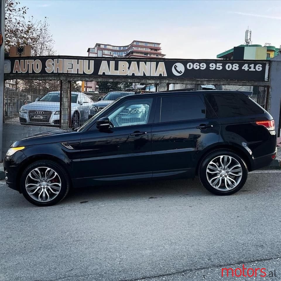 2015' Land Rover Range Rover Sport photo #4