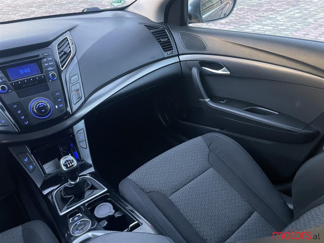 2014' Hyundai i40 photo #3