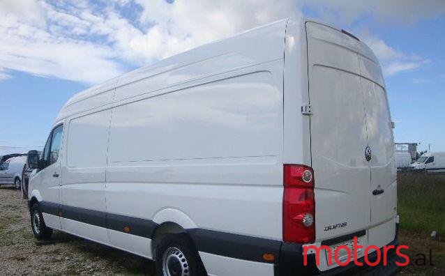 2012' Volkswagen Crafter photo #2