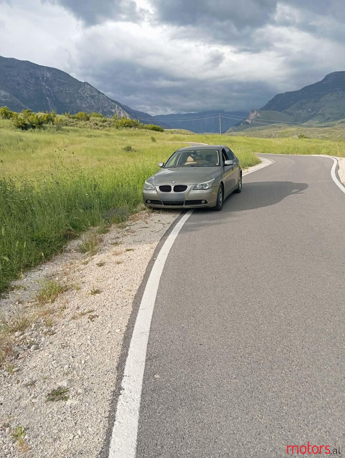 2005' BMW 520 photo #1