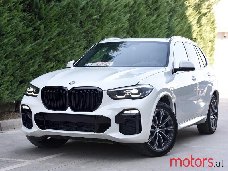 2019' BMW X5 photo #1