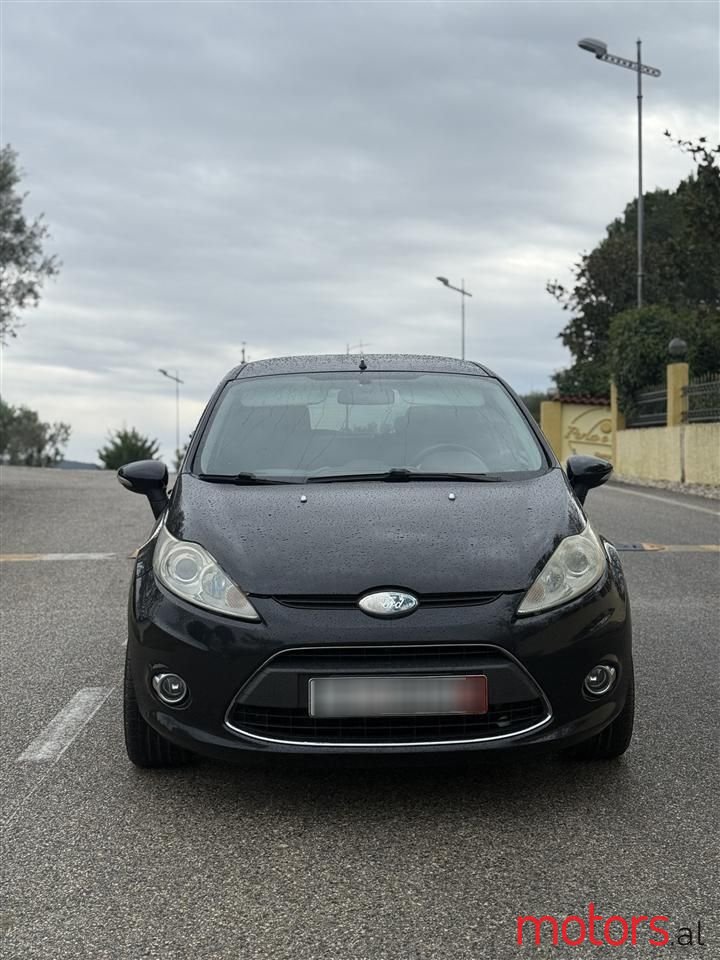 2010' Ford Fiesta photo #4