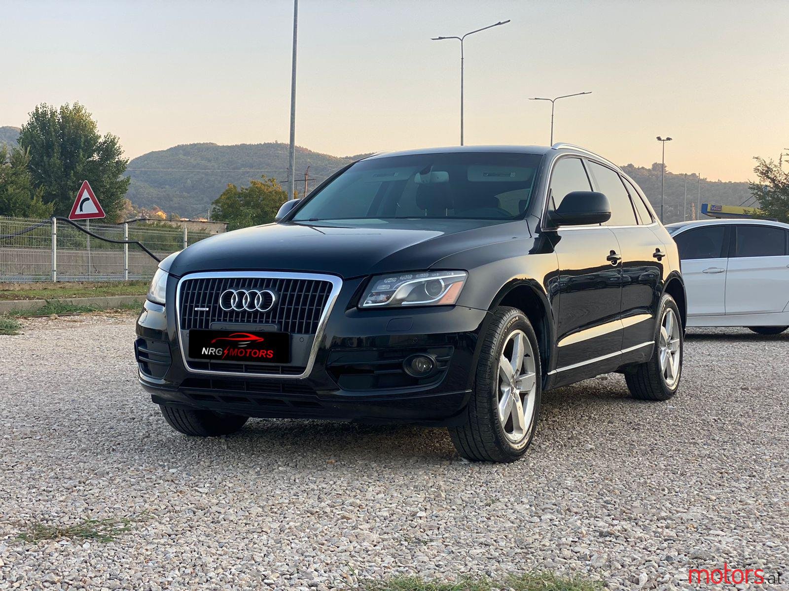 2011' Audi Q5 photo #1