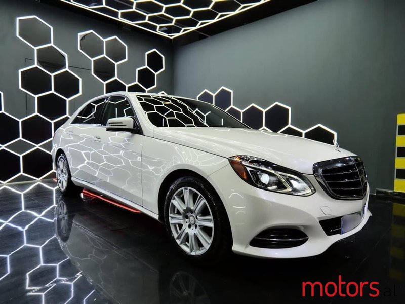 2014' Mercedes-Benz E 250 photo #4