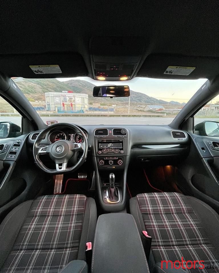 2013' Volkswagen Golf photo #4