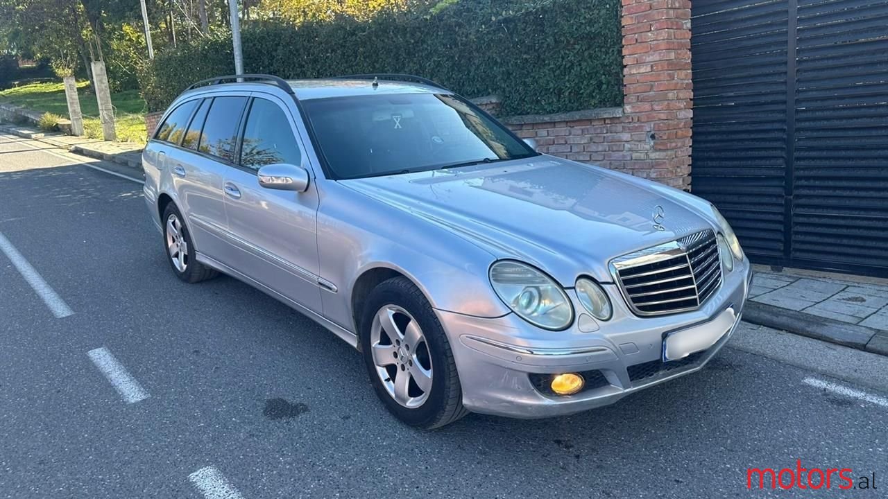 2002' Mercedes-Benz C 220 photo #1