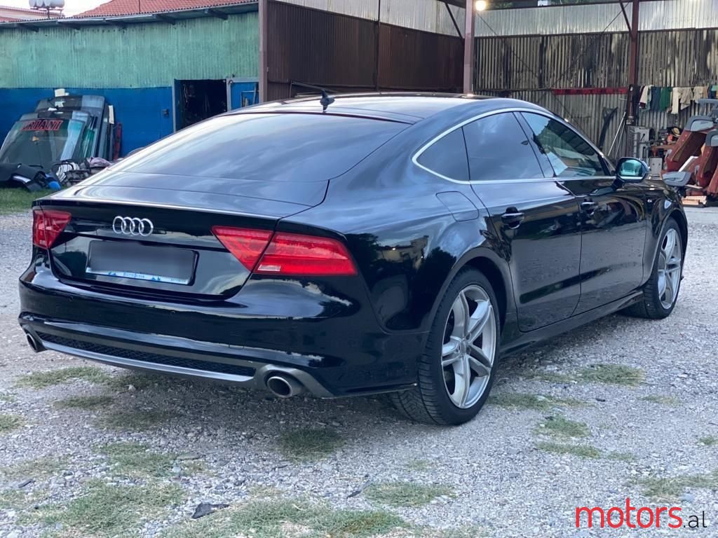 2011' Audi A7 photo #3