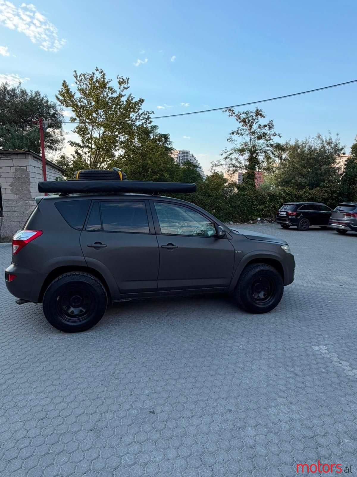 2011' Toyota RAV4 photo #5