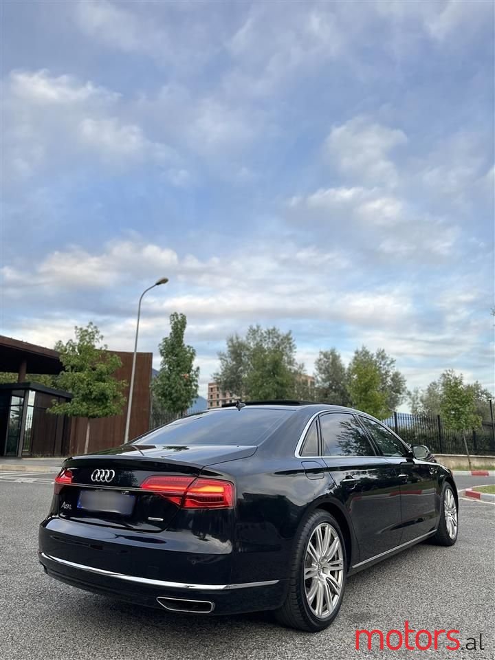 2015' Audi A8 photo #4