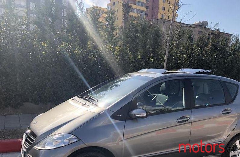 2006' Mercedes-Benz A 180 photo #2