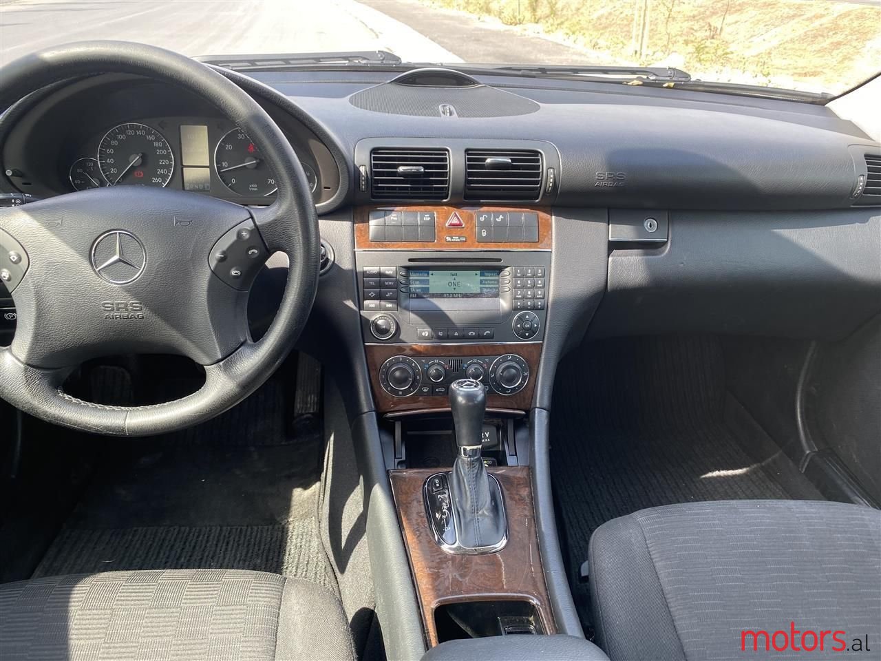 2006' Mercedes-Benz C 180 photo #6