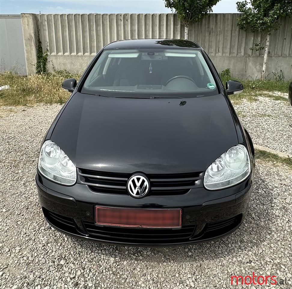 2005' Volkswagen Golf photo #1