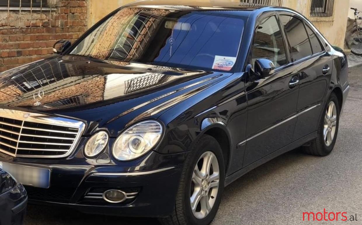 2007' Mercedes-Benz 220 photo #1