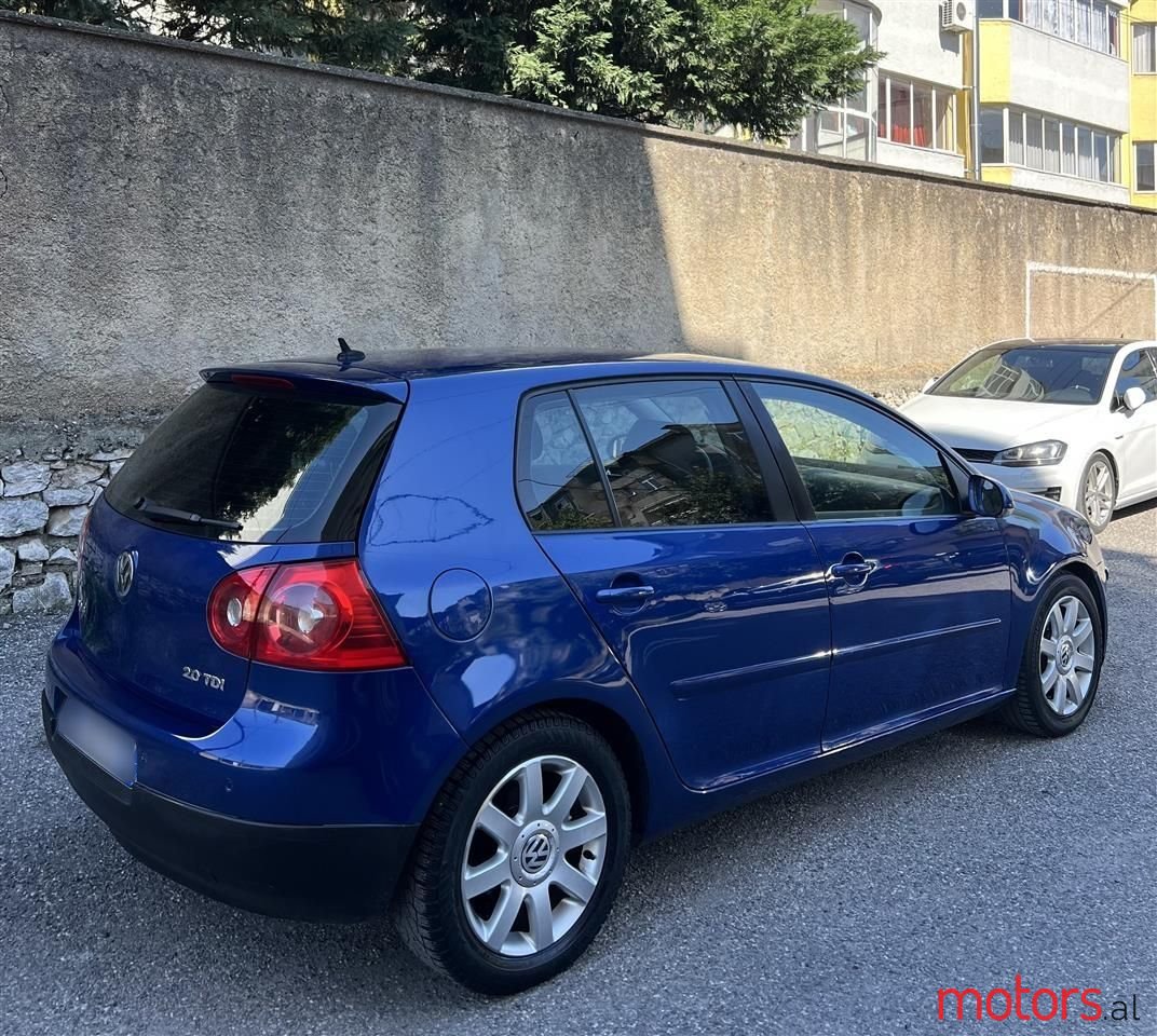 2006' Volkswagen Golf photo #3