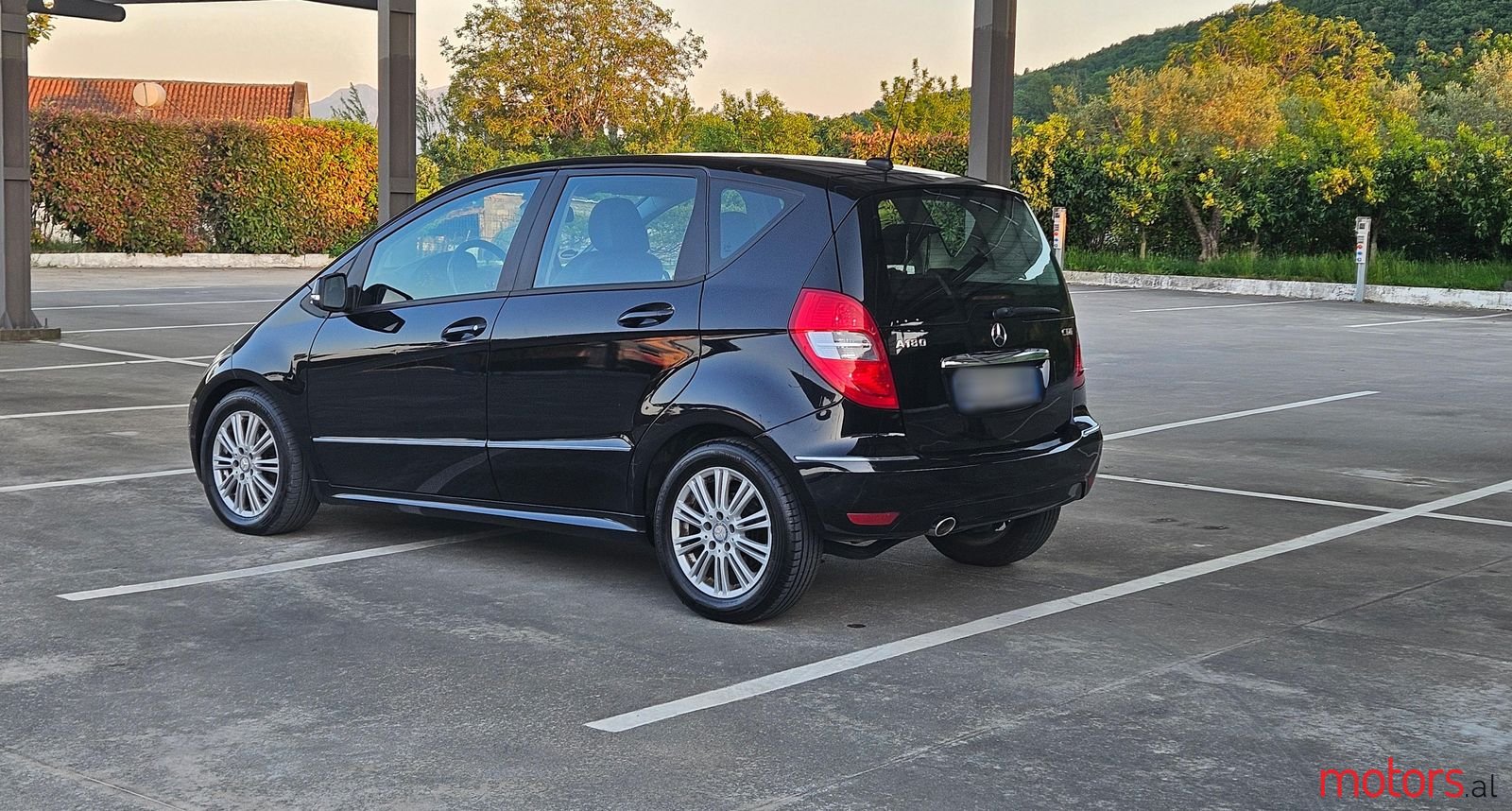 2009' Mercedes-Benz A 160 photo #2