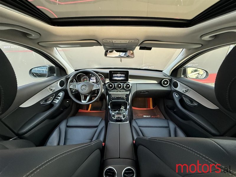 2017' Mercedes-Benz C 220 photo #4