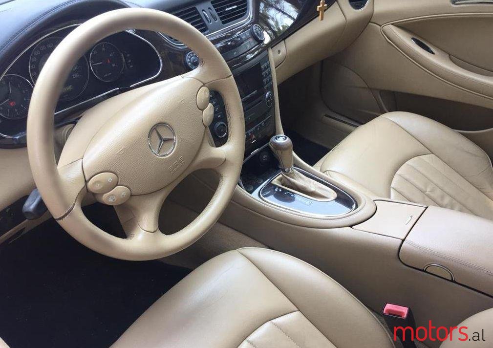 2008' Mercedes-Benz CLS 320 photo #1