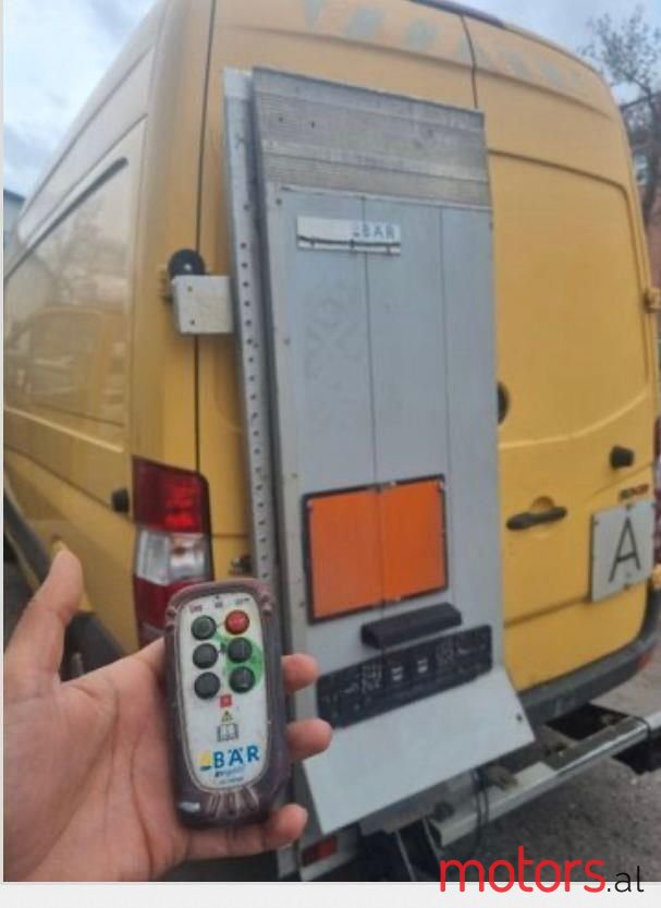 2012' Mercedes-Benz Sprinter photo #5