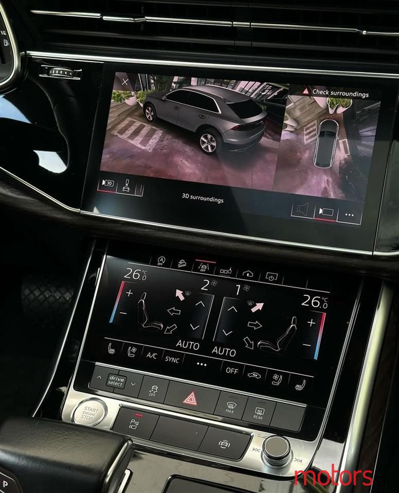 2019' Audi Q8 photo #2