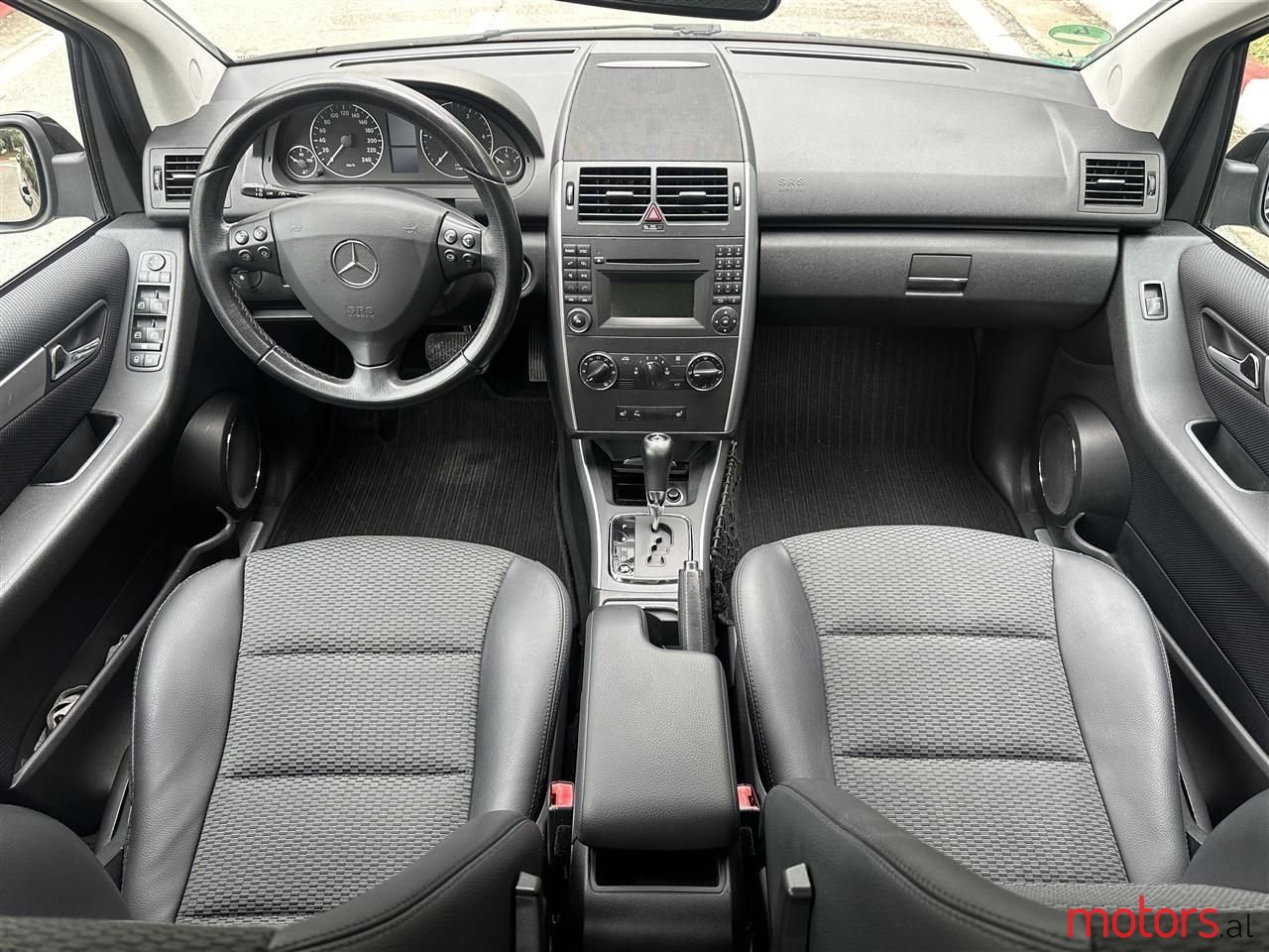 2010' Mercedes-Benz A 180 photo #4