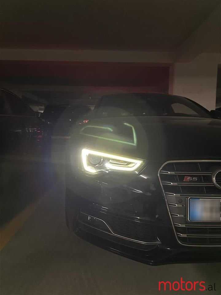 2009' Audi A5 photo #5