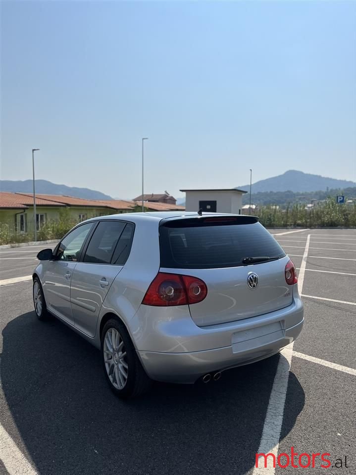 2007' Volkswagen Golf photo #6