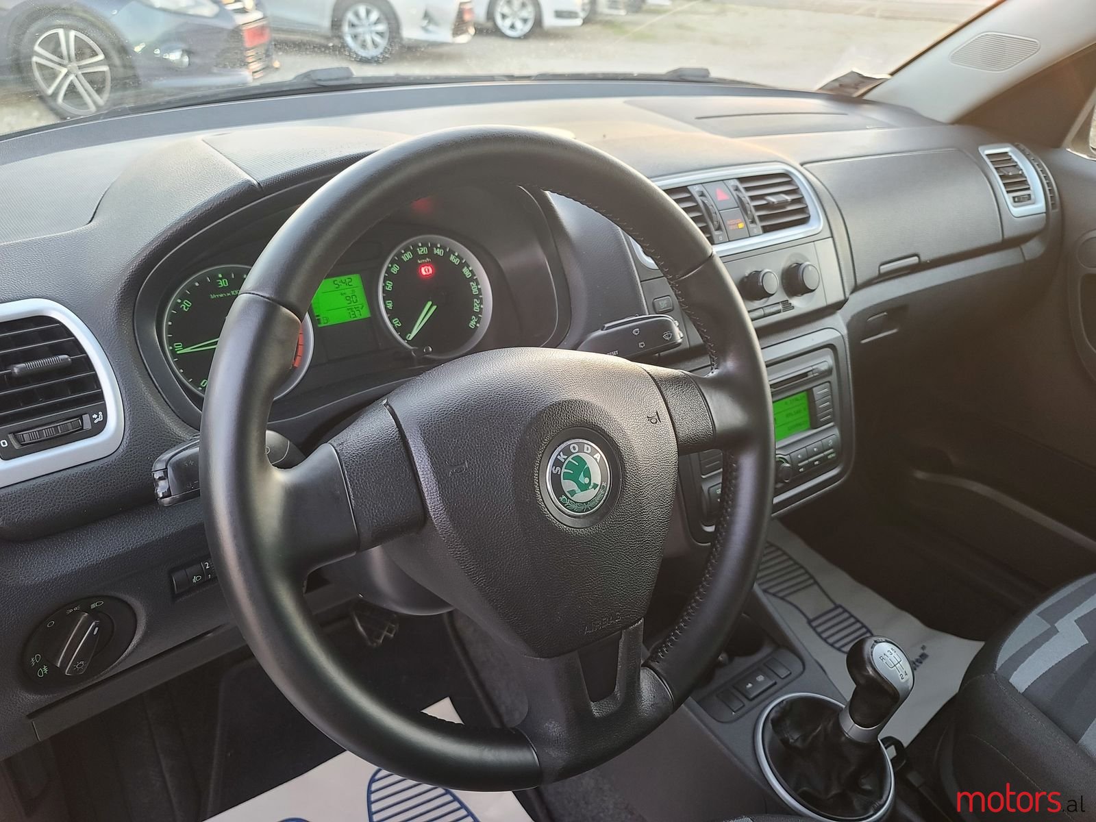 2009' Skoda Roomster photo #4