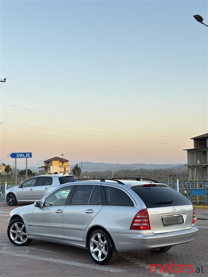 2007' Mercedes-Benz C 220 photo #6