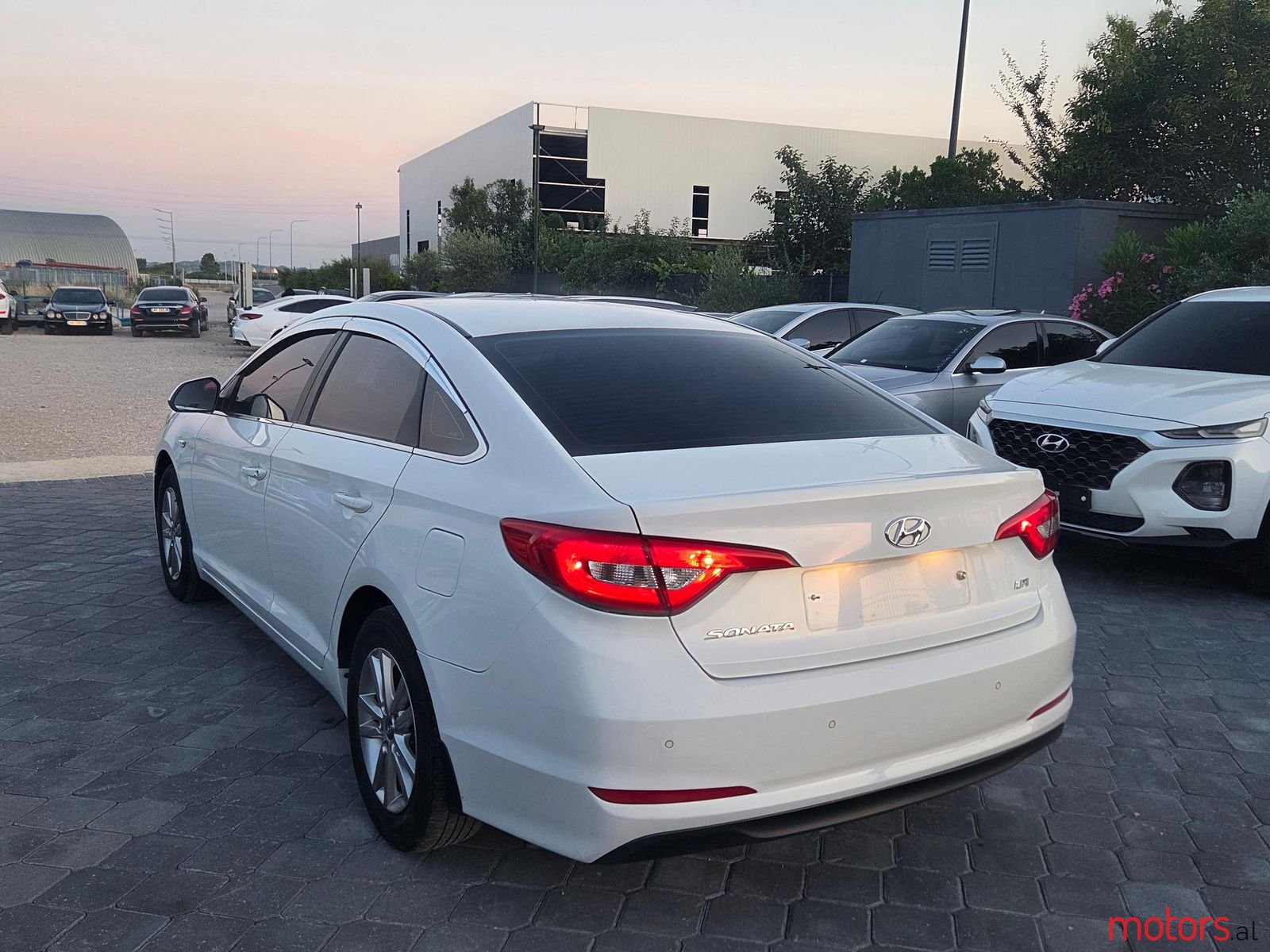 2016' Hyundai Sonata photo #4