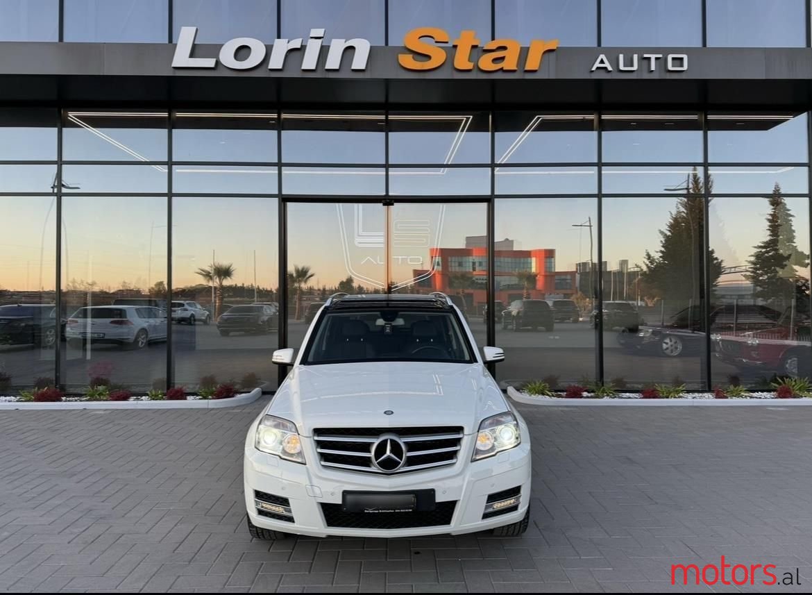 2012' Mercedes-Benz GLK 220 photo #1