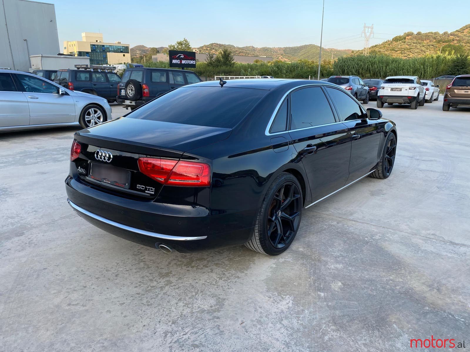 2013' Audi A8 photo #3