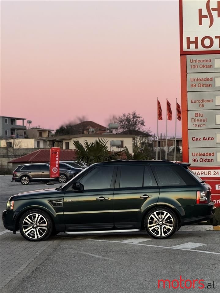 2010' Land Rover Range Rover Sport photo #6