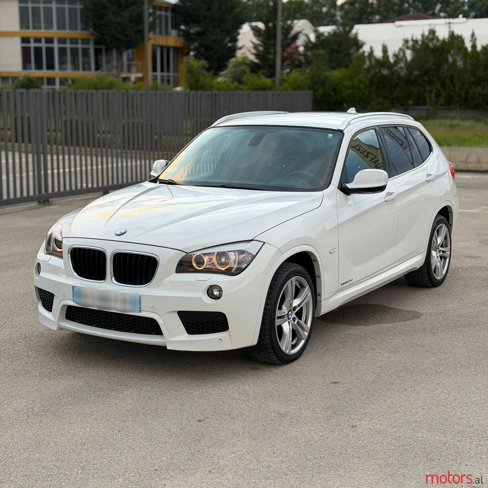 2012' BMW X1 photo #1
