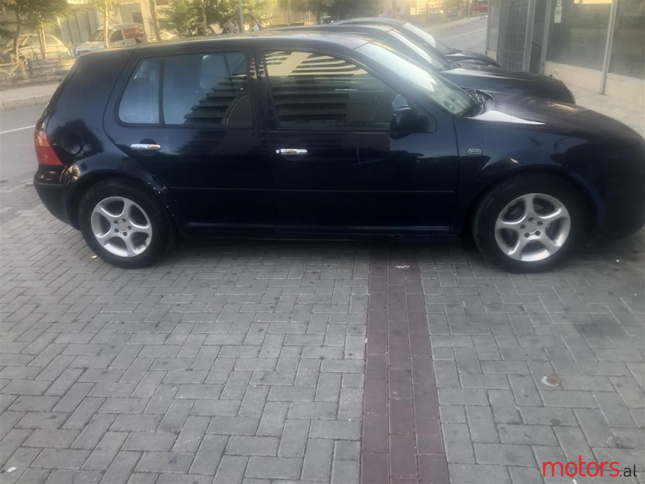 2000' Volkswagen Golf photo #2