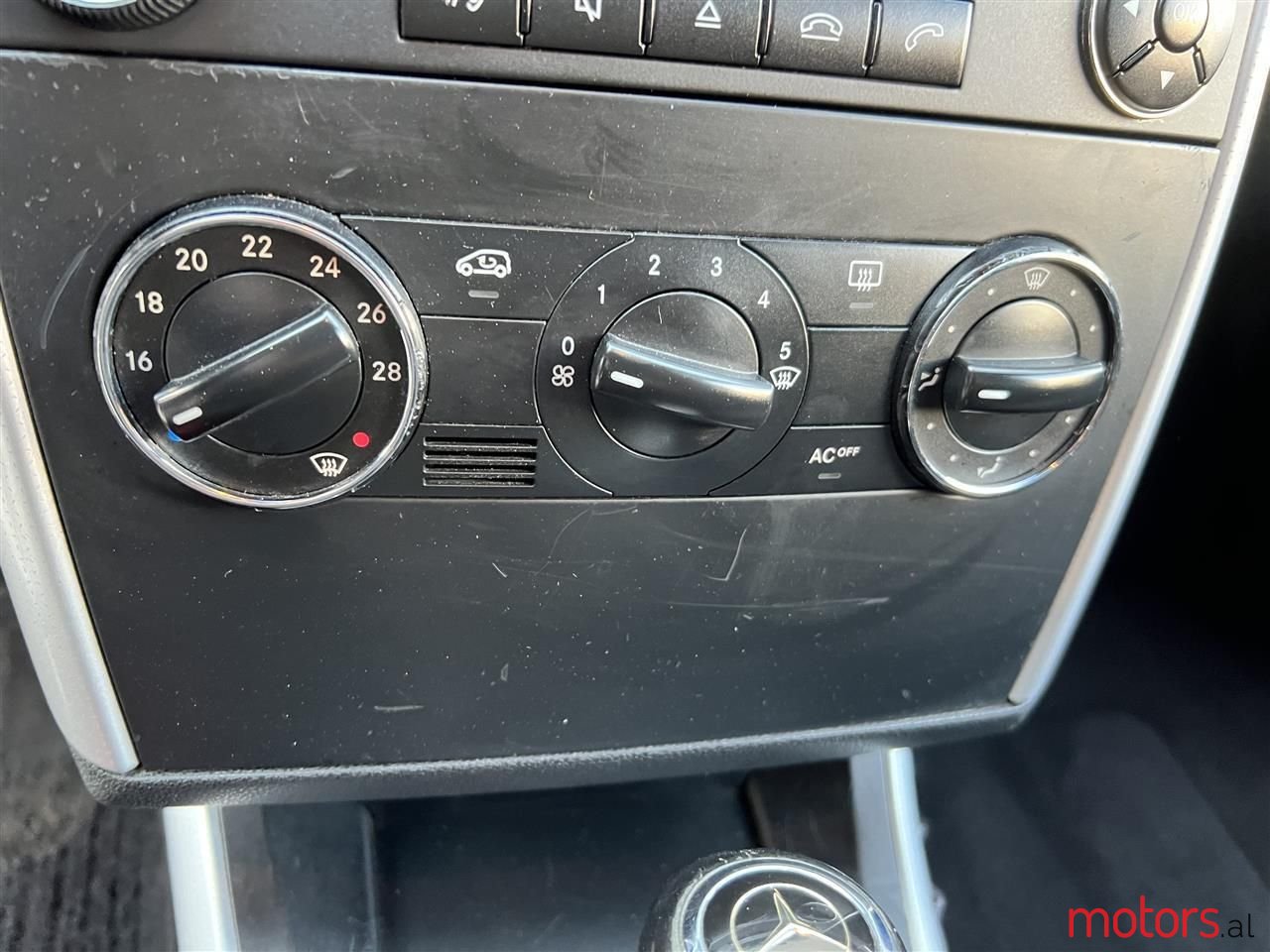 2006' Mercedes-Benz A 180 photo #3