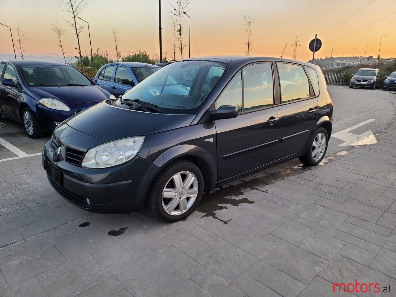 2006' Renault Scenic photo #6