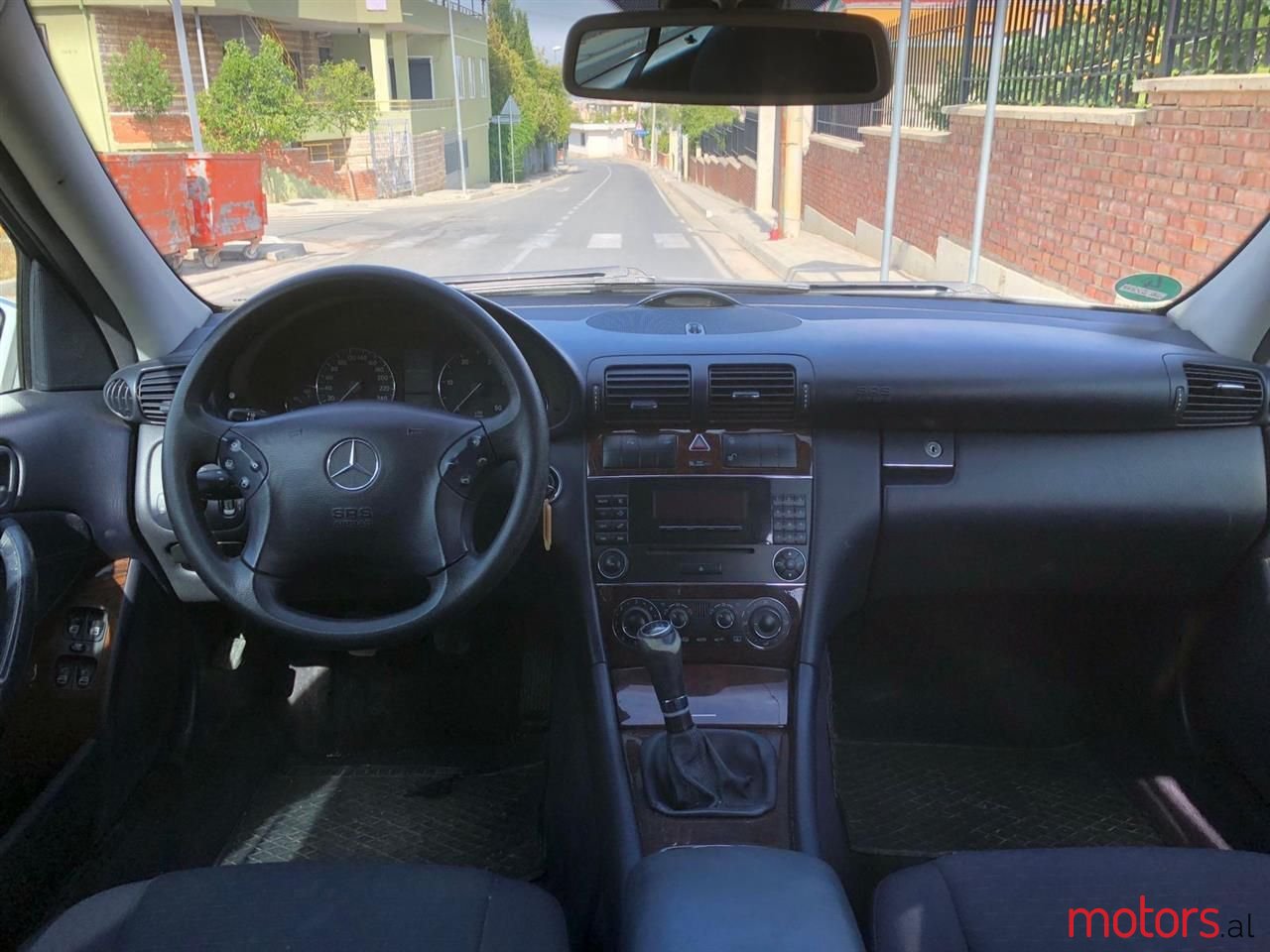 2005' Mercedes-Benz C 220 photo #3