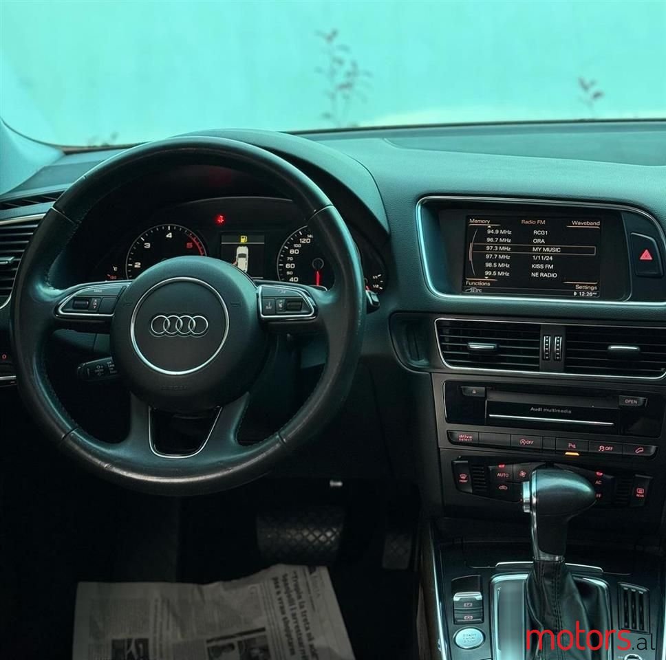 2013' Audi Q5 photo #2