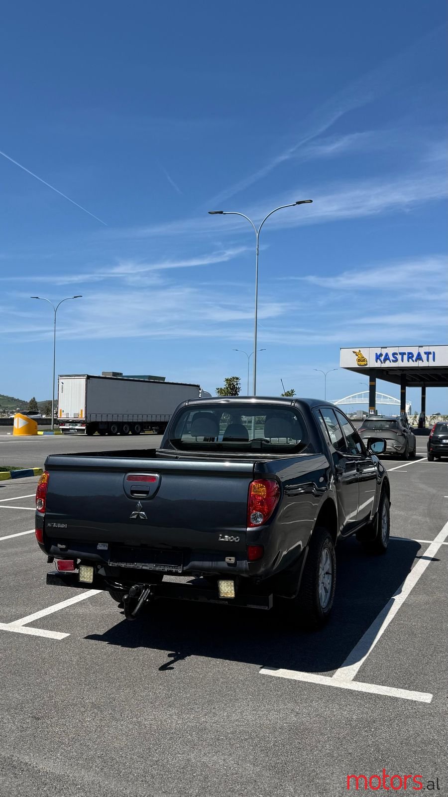 2013' Mitsubishi L200 photo #4