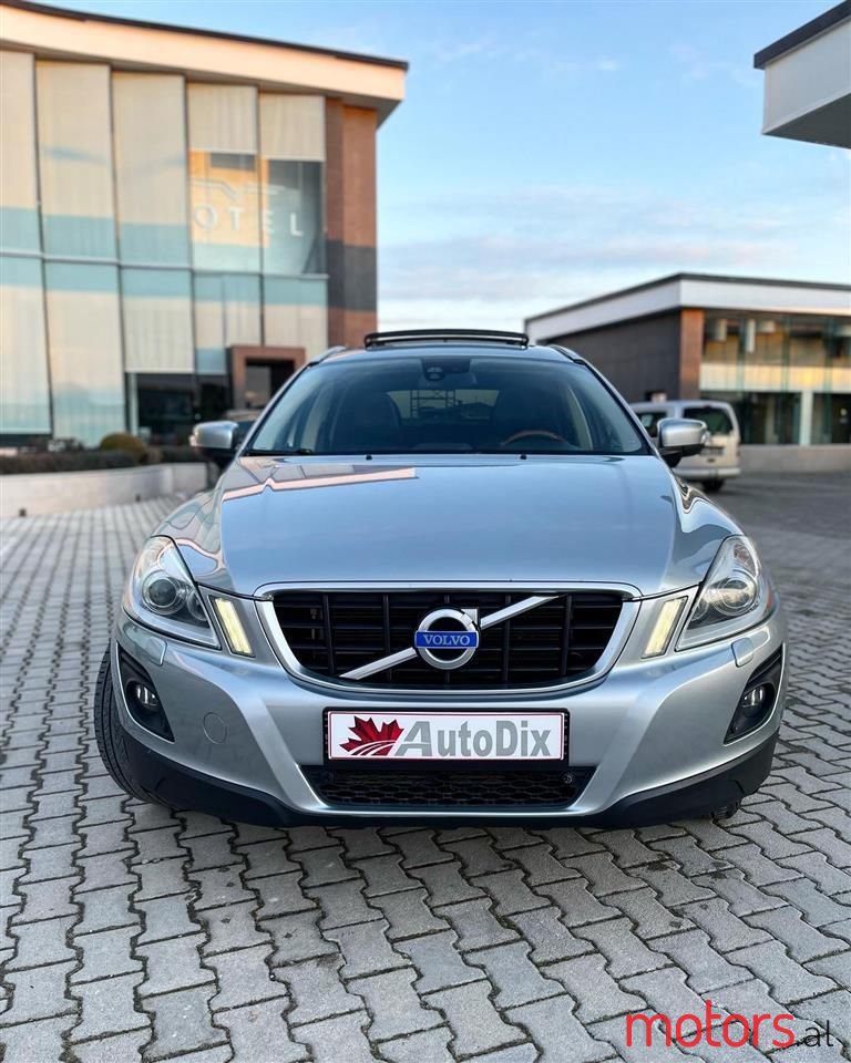 2010' Volvo Xc 60 photo #2