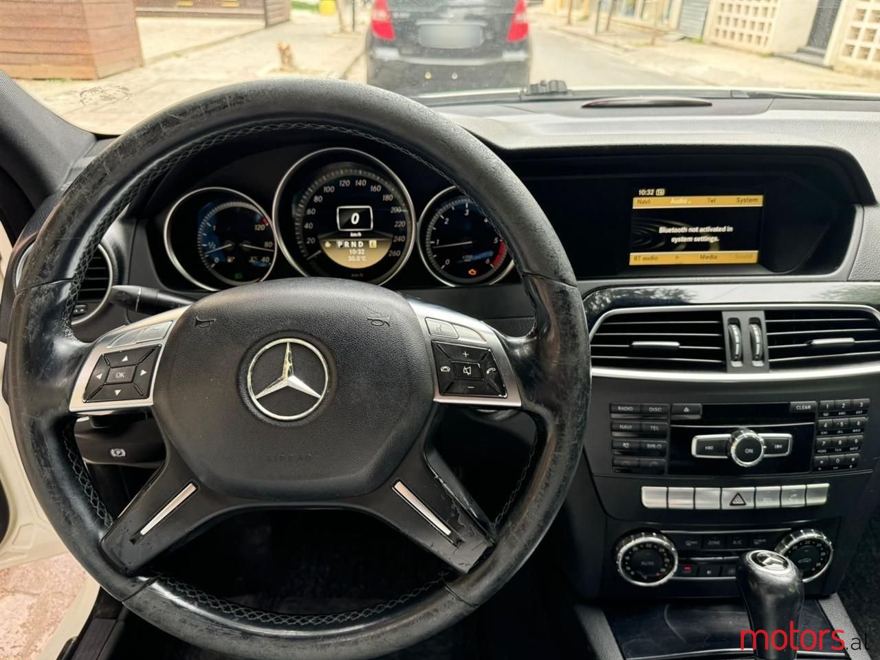 2012' Mercedes-Benz C 200 photo #6