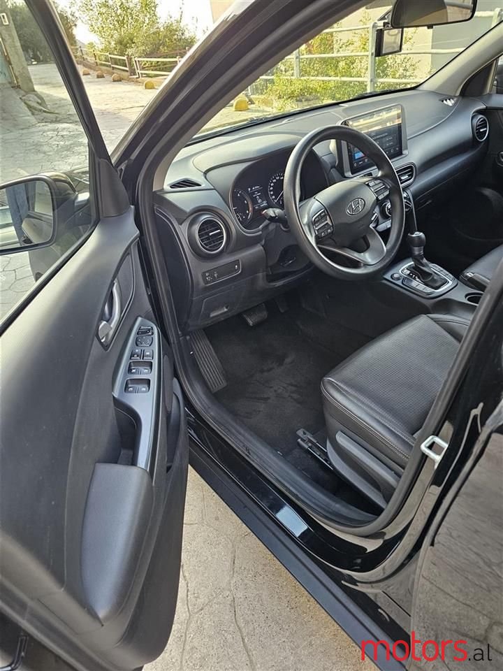 2018' Hyundai Kona photo #5