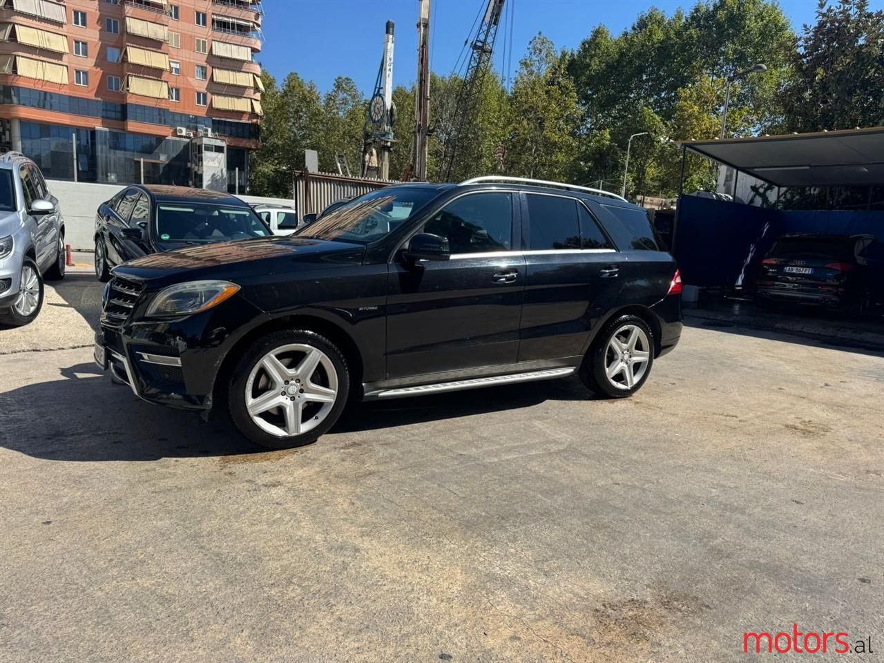 2014' Mercedes-Benz 320 photo #1