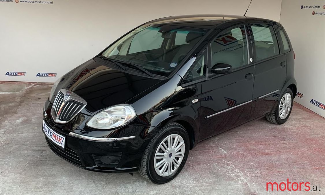 2009' Lancia Musa photo #1