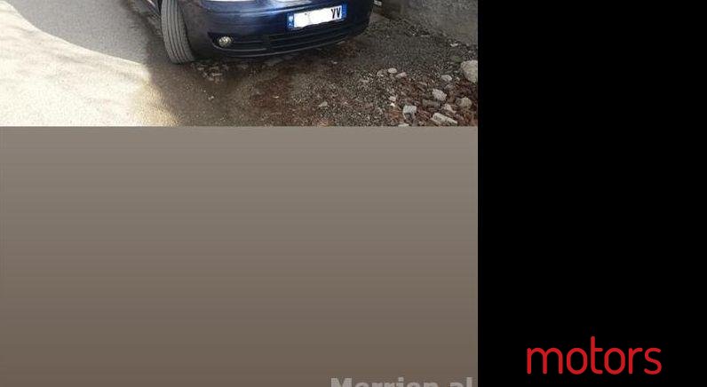 2006' Volkswagen Touran photo #1