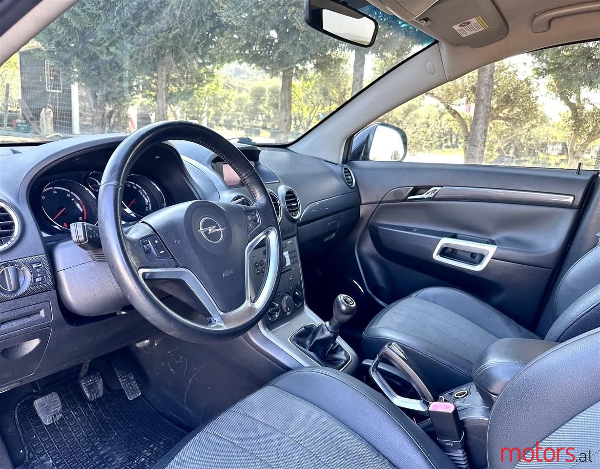 2010' Opel Antara photo #2