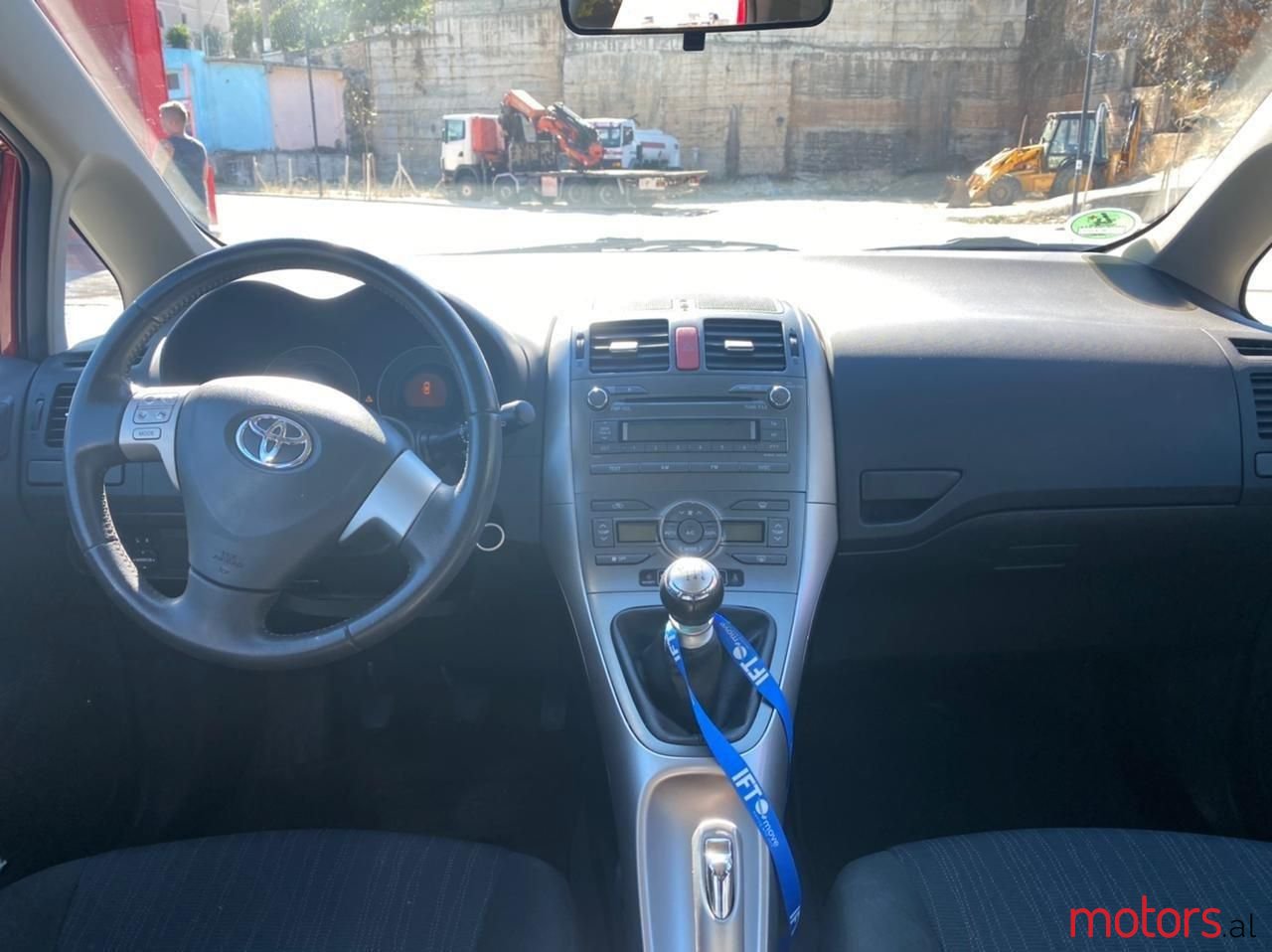 2009' Toyota Auris photo #1