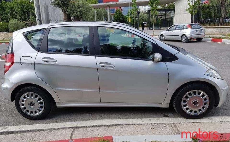 2005' Mercedes-Benz A 160 photo #1