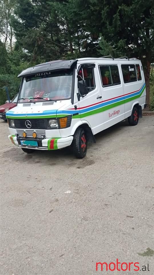 1992' Mercedes-Benz 190 photo #1