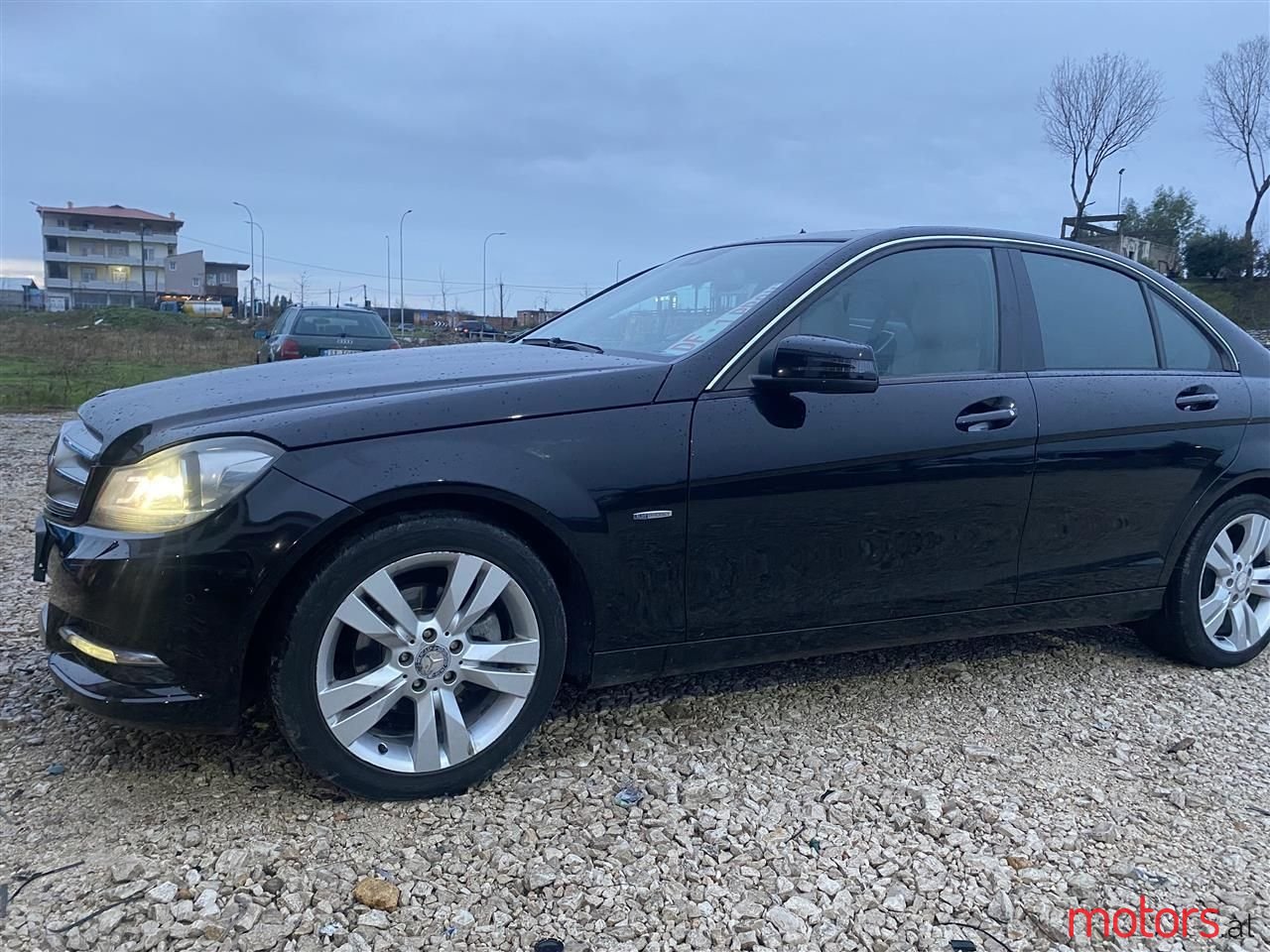 2012' Mercedes-Benz C 200 photo #2